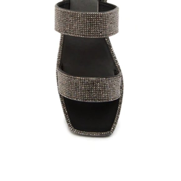 !! NEW !! Embellished Double Strap Square Toe Sandals in Black - Picture 7 of 10